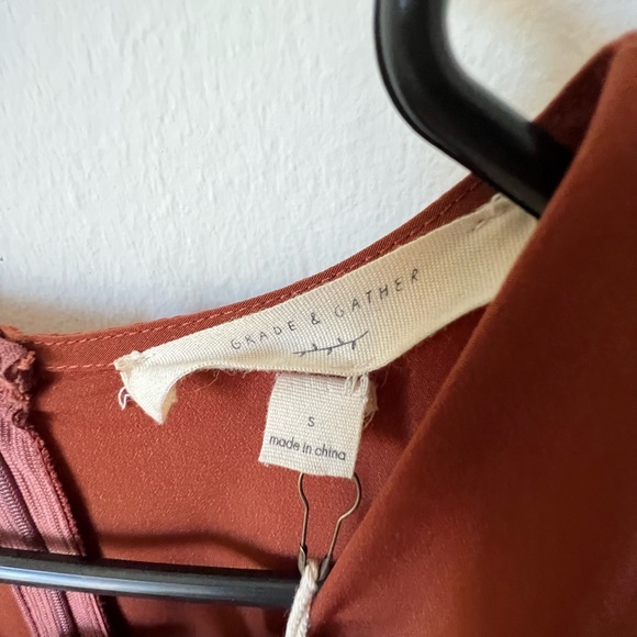 Jumpsuit - Picture 5 of 7